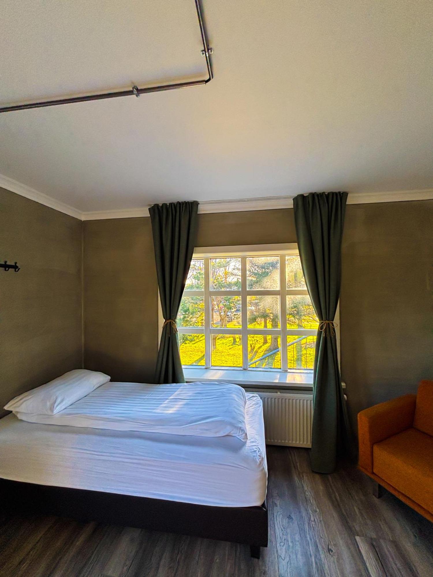 Bru Country Estate Hotel Selfoss Exterior photo