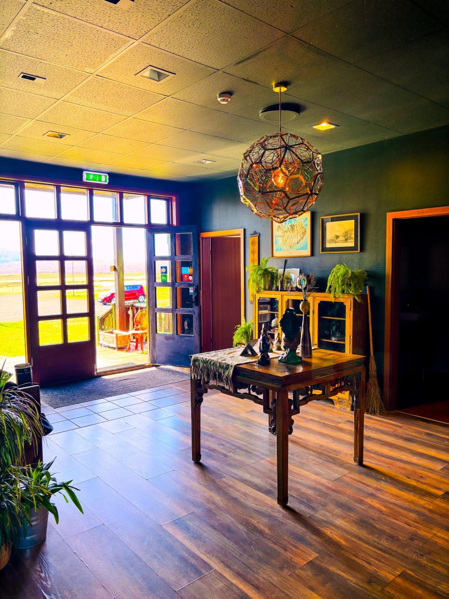 Bru Country Estate Hotel Selfoss Exterior photo