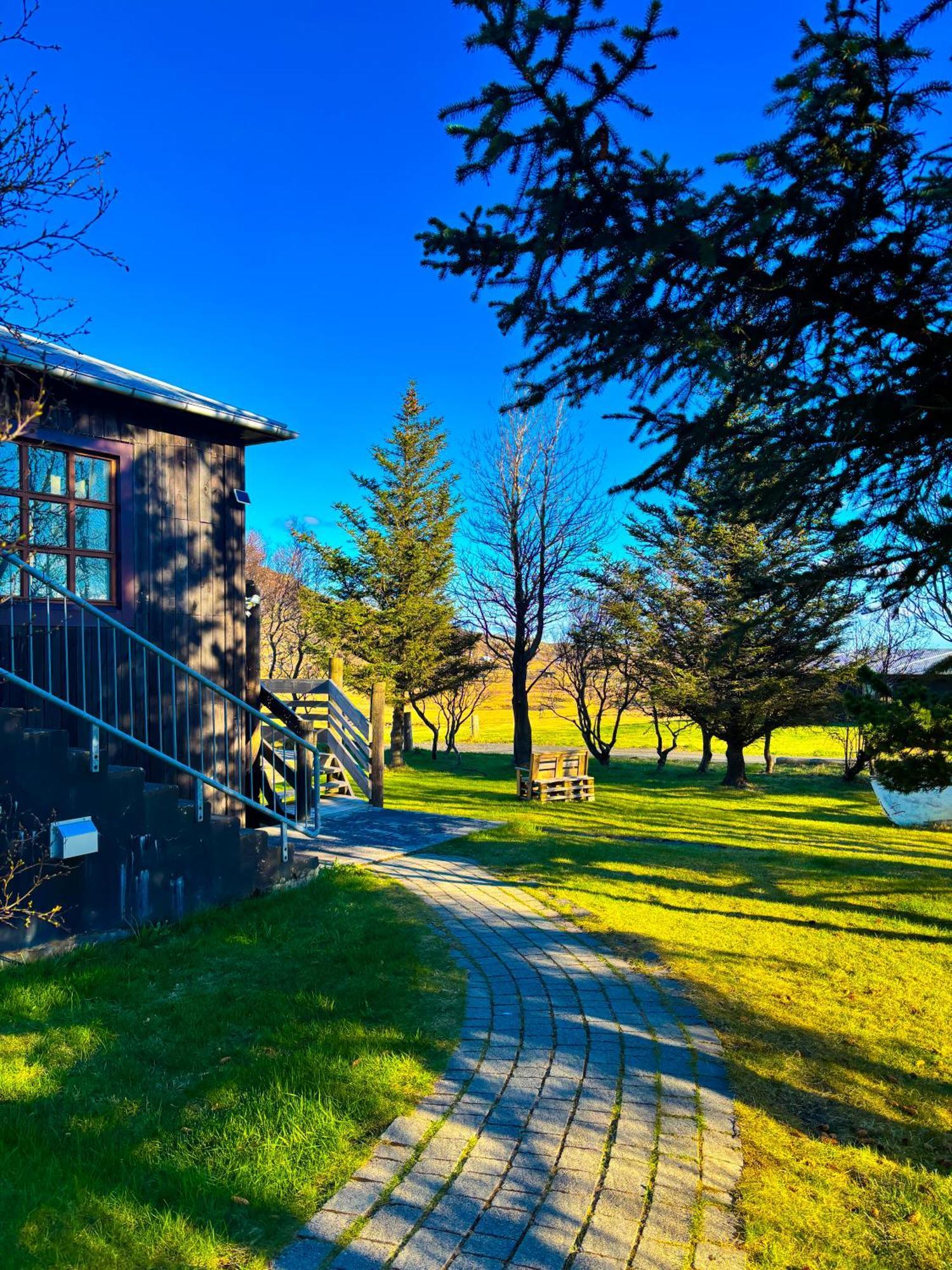 Bru Country Estate Hotel Selfoss Exterior photo